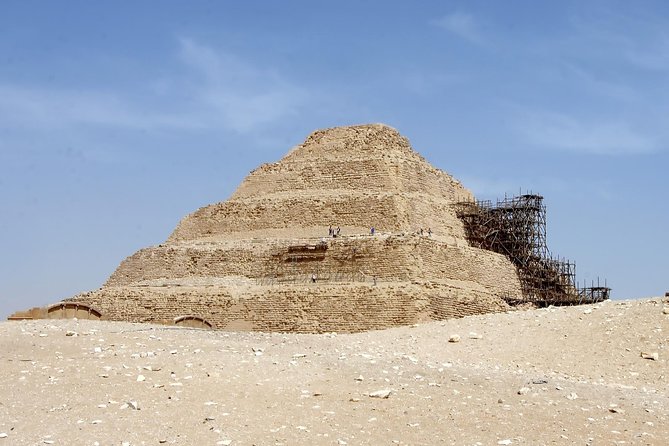 Private trip to Giza pyramids Sakkara Memphis & shopping - Starting at the Pyramids of Giza