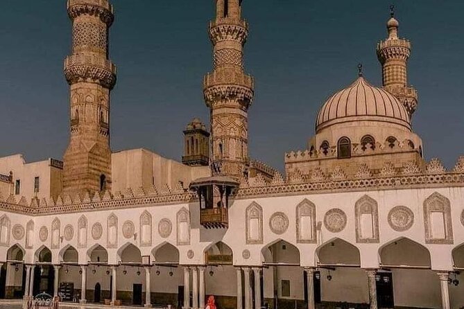 Private Walking Tour in ElMoez Street & Khan Elkhalili Market - Why this private Cairo walk works well