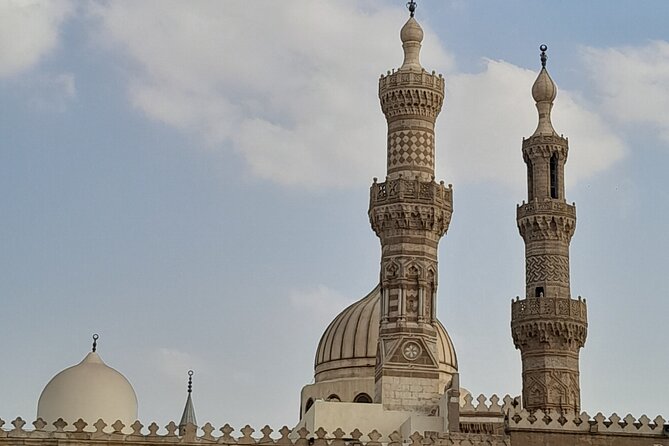 Private Walking Tour in ElMoez Street & Khan Elkhalili Market - Who should book this El Moez and Khan El Khalili tour?