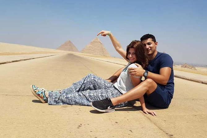 Privet Tour to Pyramids of Giza, Sphinx & Memphis and Saqqara - Why this Cairo day works well