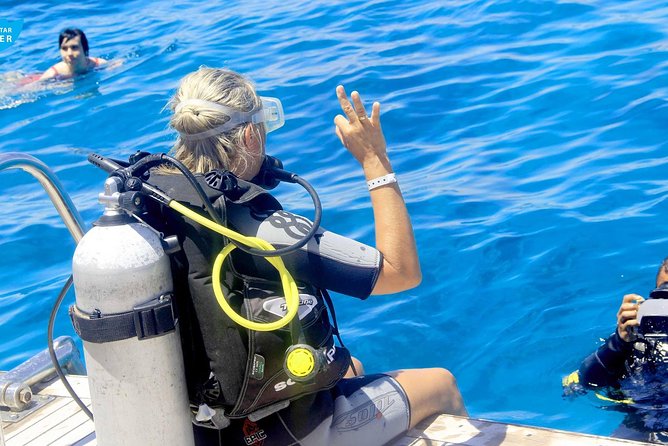 Professional 2 Stops Scuba Diving Full Day Boat Trip - Hurghada - Setting out from Hurghada at 8:30 am