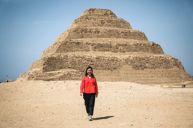Professional Photo Shoot & Authentic Cairo Walking Tour - Is $200 per person a fair price?
