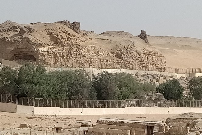 Pyramids camel ride - Who will enjoy this tour most