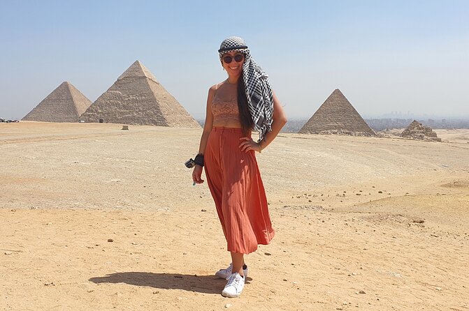 Pyramids of giza ,Sphinx,riding camel and driving a quad bick ATV. - The guide matters more than usual