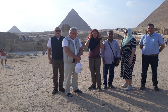 Pyramids of Giza, the Egyptian Museum, Khan Elkhalily Bazaar - What to budget and what to clarify