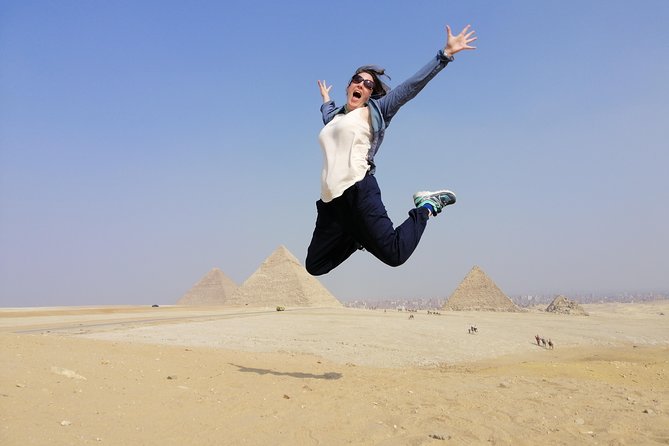 Pyramids of Giza, the Sphinx, the Egyptian Museum. - Transport, timing, and the shape of the day