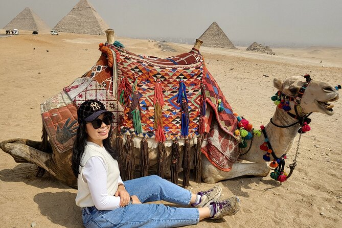 Pyramids & Sphinx Saqqara Day Tour - Lunch and a taste of local food
