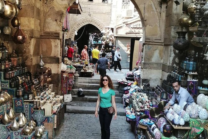 Pyramids Tour (GizaPyramids&Sphinx &Saqqara &Dahshour &Memphis) - Giza: four hours with the Great Pyramid and Sphinx