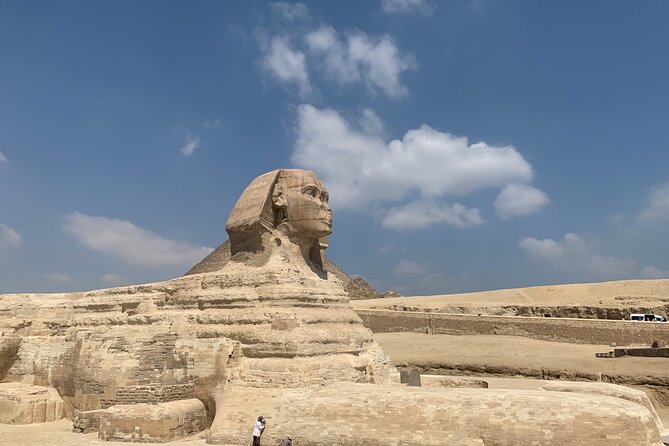 Pyramids tour to Giza, Sakkara and Dahshur - What the private format changes