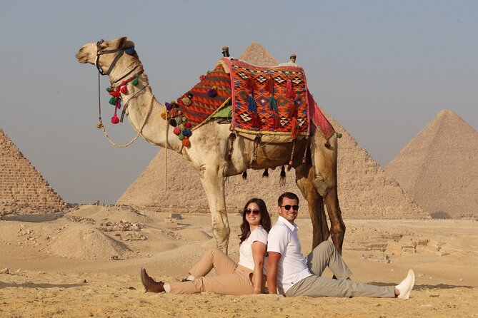 Quad in The Pyramids desert - Riding across the Giza desert
