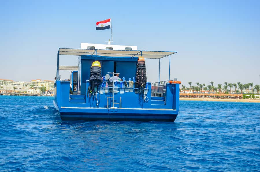 Safaga/Makadi Bay: Panorama Submarine with Snorkeling Tour - What this Makadi Bay trip really includes