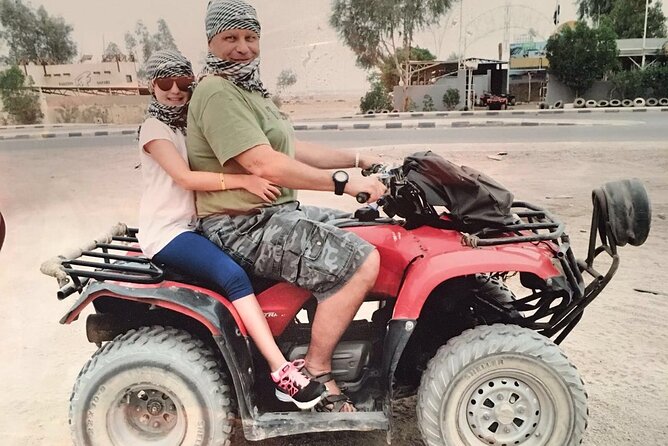 Safari quad, jeep, camel ride, show and dinner Hurghada - A fast jeep run toward the Bedouin village