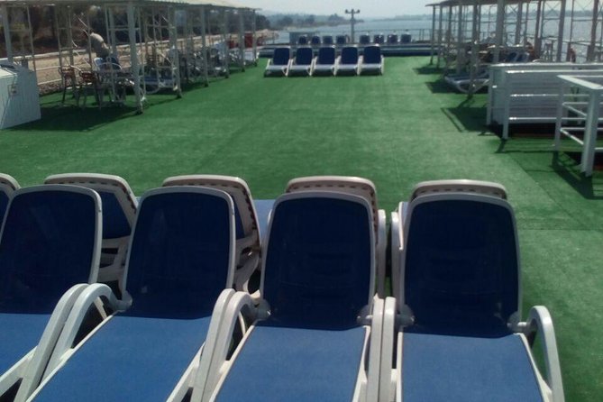 Sailing Nile cruise from Aswan to Luxor includes tours for 3 nights - The guide and service matter here