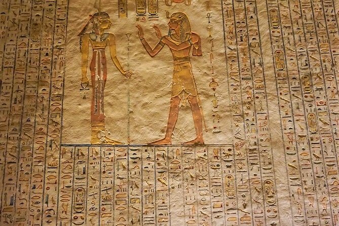 Shared Day Tour to Valley of the Kings, Hatshepsut ,Memnon &lunch - The 8 a.m. pickup and shared-vehicle reality