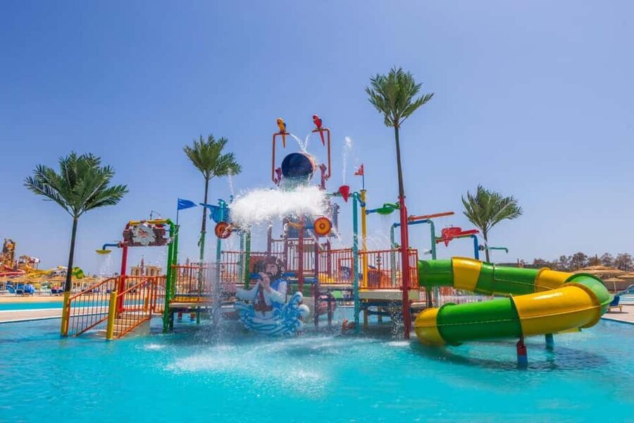 Sharm El-Sheikh: Albatros Aqua Park with Lunch & Transfers - The hotel pickup sets the tone