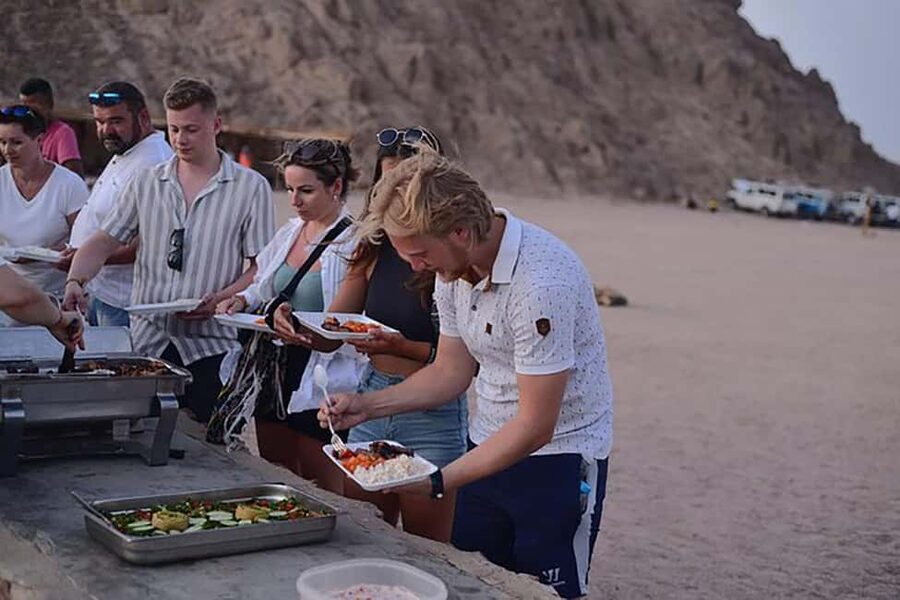 Sharm El-Sheikh: Camel Riding, Stargazing, BBQ Dinner & Show - Who will enjoy this evening most?