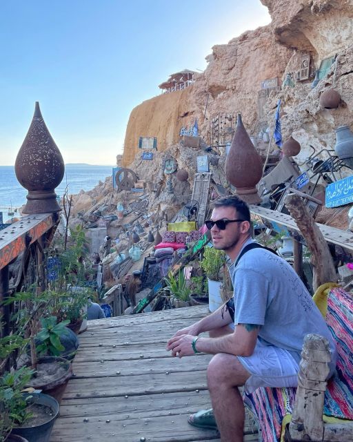 Sharm El Sheikh City Tour: Old Market, Mosque & Farsha Café - Farsha Café, the scenic finale