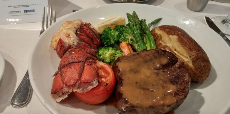 Sharm El Sheikh: Dinner Cruise W/ Optional Private Transfer - Practical advice for a smoother evening