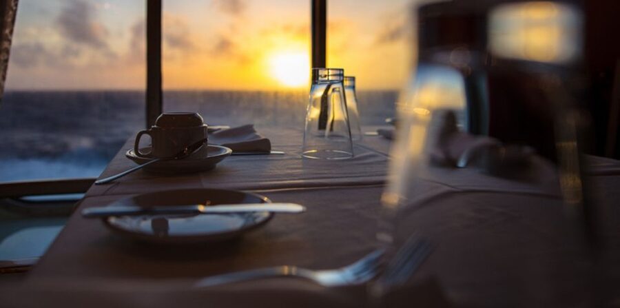Sharm El Sheikh: Dinner Cruise W/ Optional Private Transfer - The Red Sea views are the real opening act