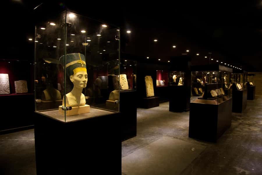 Sharm El Sheikh: King Tut Exhibition Audio Tour - The 135 replicas and why they matter