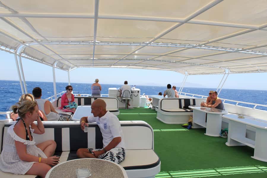 Sharm El-Sheikh: Luxury Ras Mohammed & White Island Cruise - A spacious boat built for a long day at sea
