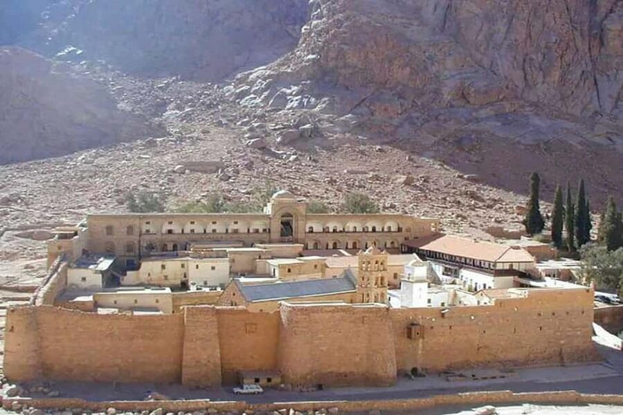 Sharm El Sheikh: Mount Sinai & St. Catherine Monastery Tour - Spend the extra $2 on the monastery museum