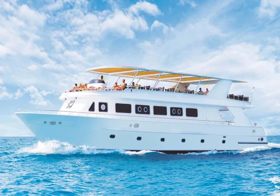 Sharm el-Sheikh: Premium Ras Mohammed & White Island Cruise - A clean yacht with room to spread out