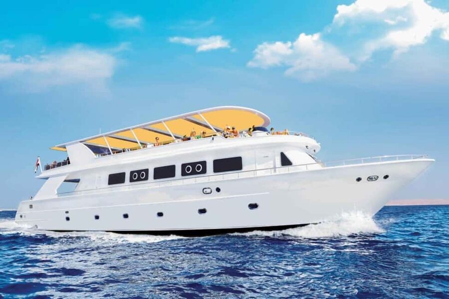 Sharm El-Sheikh: Ras Mohamed & White Island Snorkeling Trip - Sailing toward Ras Mohammed National Park