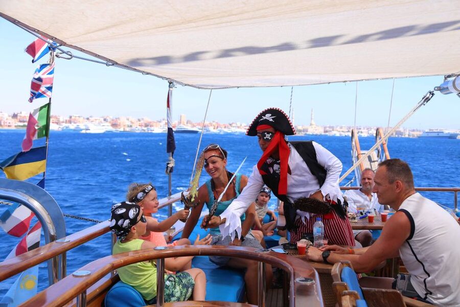Sharm: Pirates Sailing Boat cruise with transfers & lunch - White Island, the day’s prettiest pause