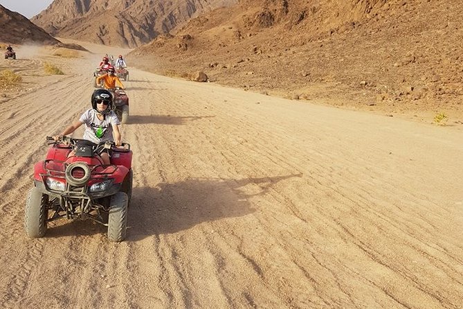Single Quad Biking in Hurghada - The photo stop among Hurghada’s beige sands