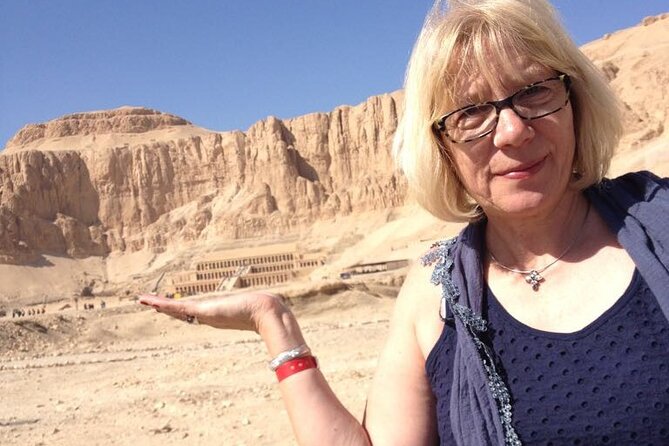 Small Group Excursion to Luxor Valley of the Kings from Hurghada - Colossi of Memnon on the west bank
