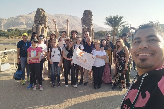 Small Group Guided Tour of Luxor from Hurghada - The Colossi of Memnon: a quick stop with a big visual payoff