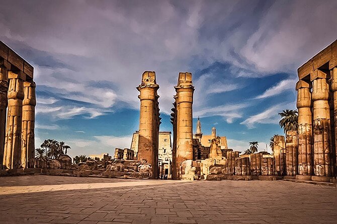 Small Group Tour from El Gouna to Luxor - Karnak Temple and the east bank