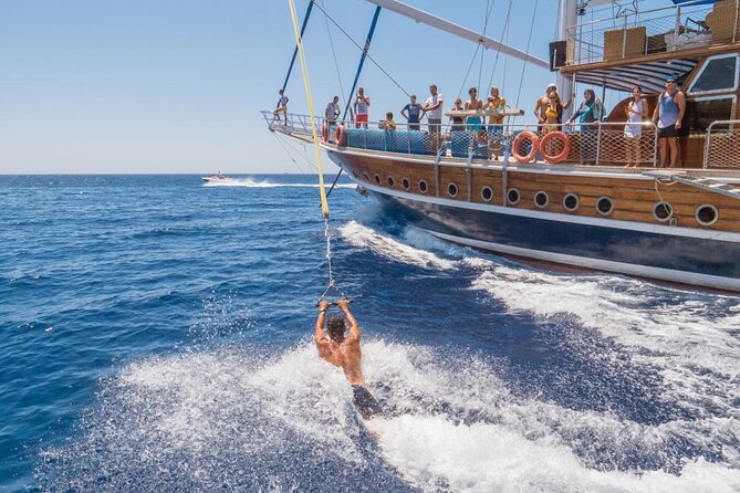 Snorkeling trip to Ras Mohamed & The White Island aboard Luxury Yacht - Sailing out on the airy yacht