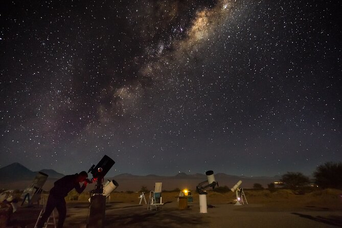 Stargazing in Hurghada Desert with Bedouin Dinner - Bedouin barbecue dinner and candlelight atmosphere