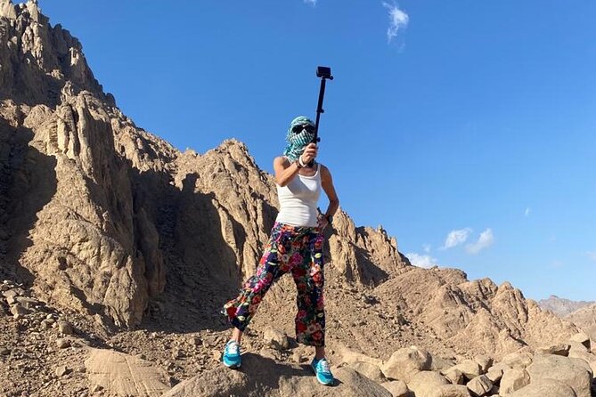 Sunset, Candle Light Dinner & Star Gazing from Hurghada - Walking through the dry canyon near El Gouna
