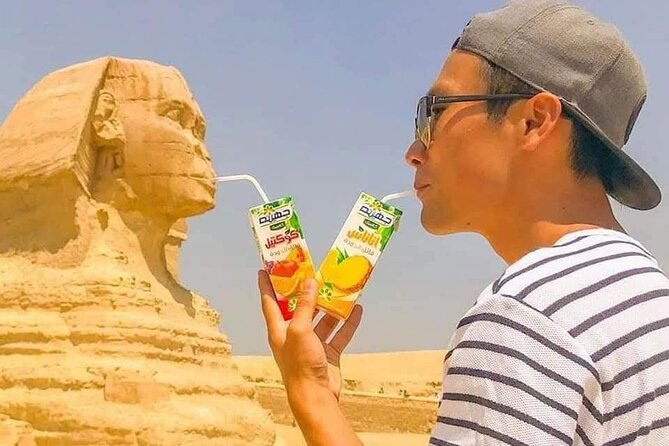 The Giza Pyramids, the Great Sphinx, and Local Lunch. - Why a private Giza tour helps