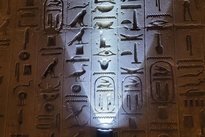 The Giza Pyramids, the Great Sphinx, and Local Lunch. - Comparing Khafre and Menkaure