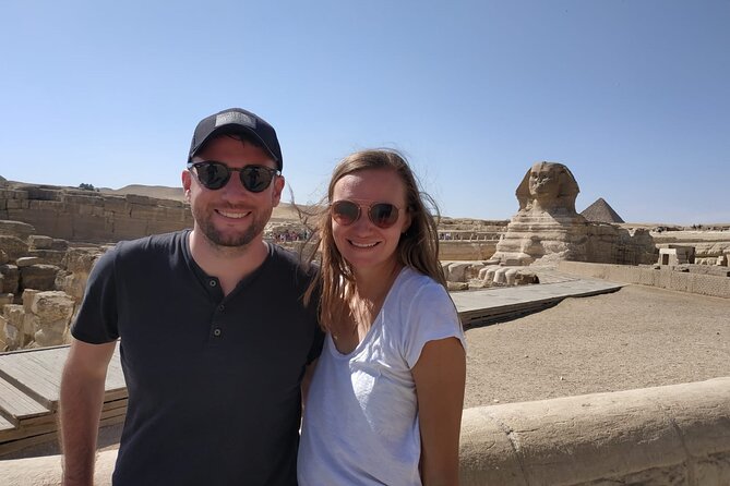 Thrilling Half-Day: Discover Pyramids, Sphinx, Camel Ride& Lunch! - How the guides affect the day