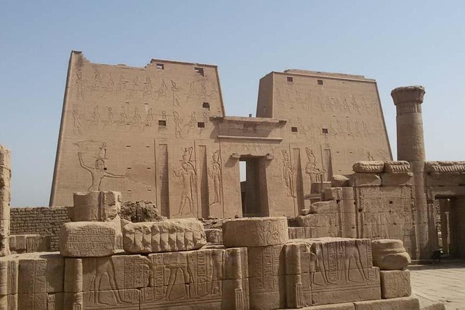 Transfer from Aswan to Luxor - What the $69 price really covers