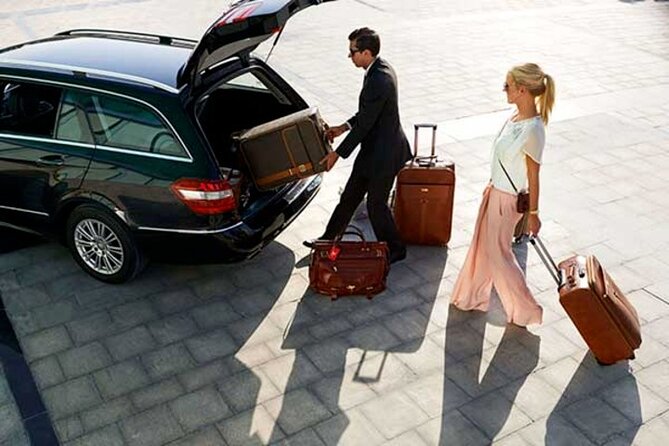 Transfer from Cairo Airport to Hotel at Cairo or Giza - The ride to Cairo or Giza, from 30 minutes to one hour