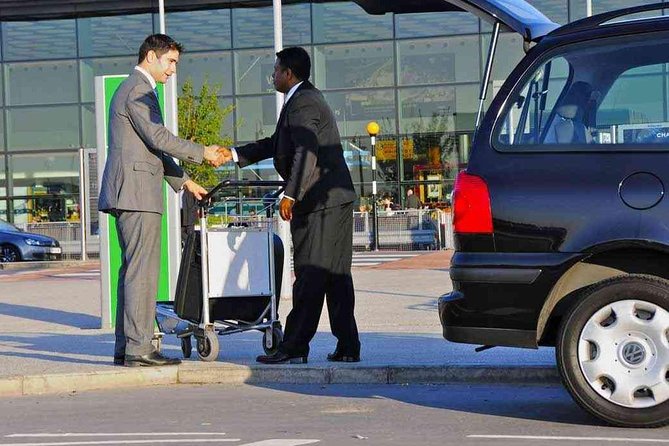 Transfer from Cairo Airport to the Hotel - Who will get the most from this transfer
