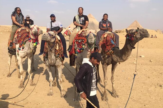 VIP Half Day Tour Giza Pyramids ,Great Sphinx and Cairo Food Tour - Seeing Cheops, Chephren, and Mykerinus