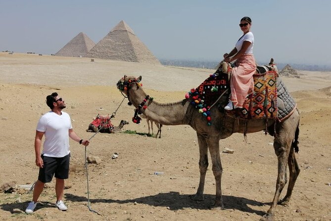 VIPTour Giza pyramids ,Saqqara step pyramids & Memphis Old City - Guide support and the human side of the day