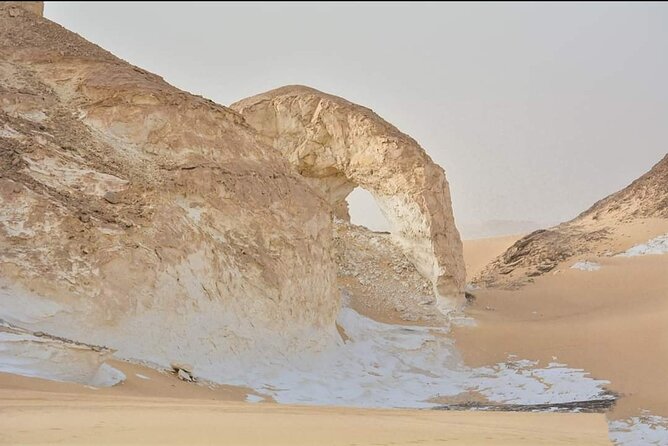 White & Black Desert tour 2 Days 1 night camping from Cairo. - Key things to know before booking