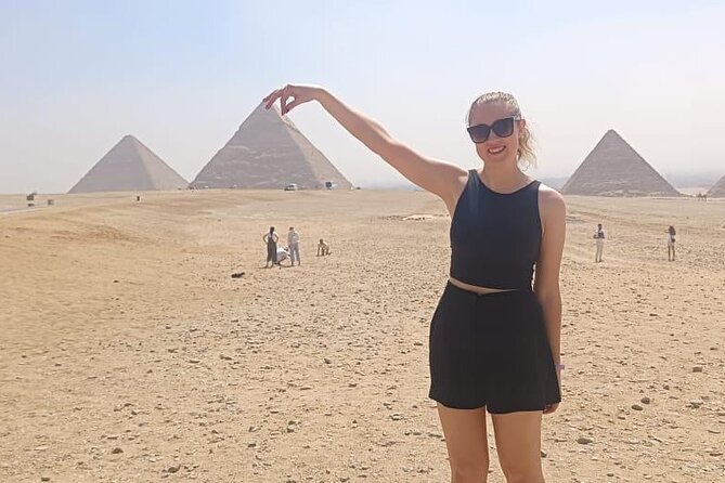 Your VIP Giza Tour: Pyramids, Camels & Authentic Egyptian food - The Sphinx and Valley Temple